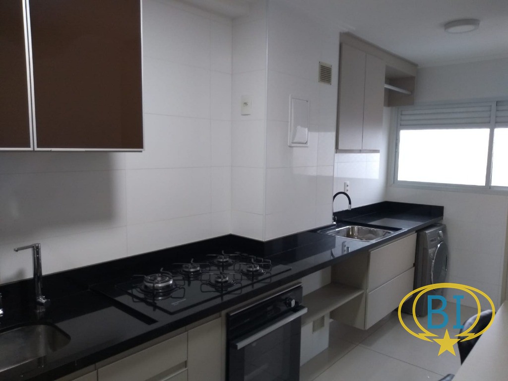 Apartamento à venda com 3 quartos, 96m² - Foto 11