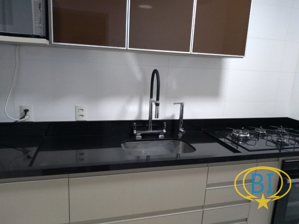 Apartamento à venda com 3 quartos, 96m² - Foto 12