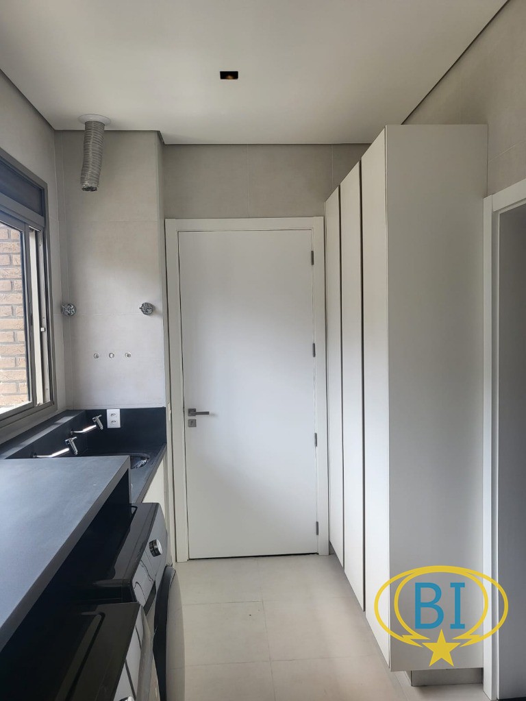 Apartamento à venda com 4 quartos, 294m² - Foto 7