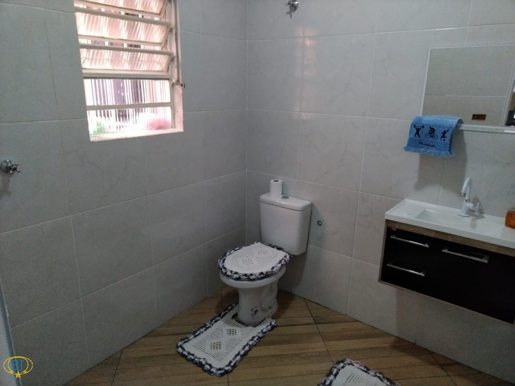 Casa à venda com 2 quartos, 160m² - Foto 12