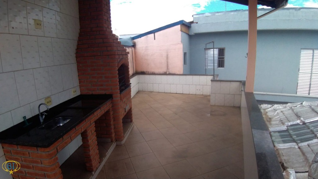 Casa à venda com 2 quartos, 160m² - Foto 17