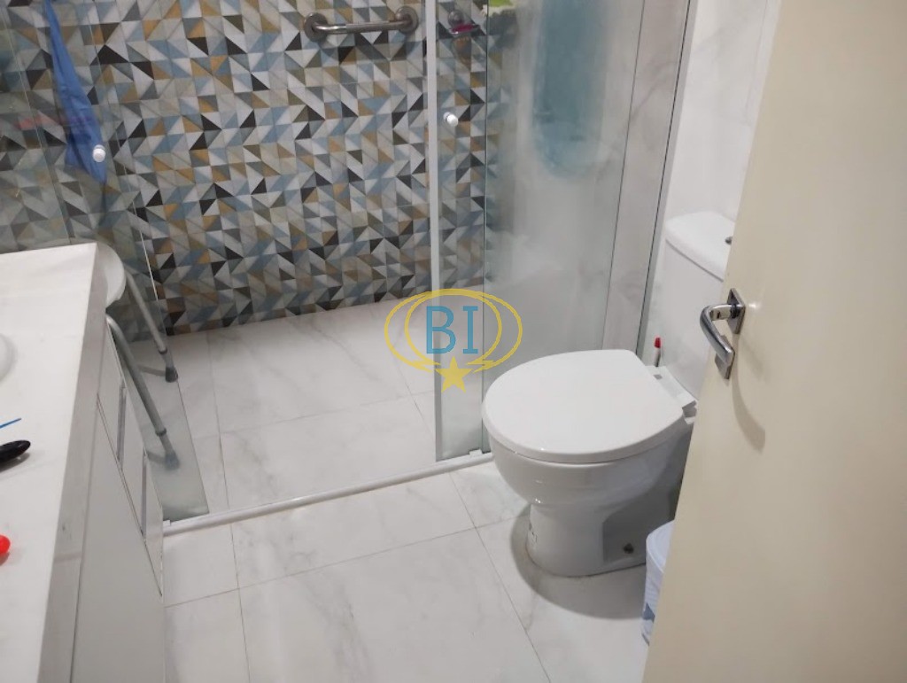 Apartamento à venda com 3 quartos, 187m² - Foto 40