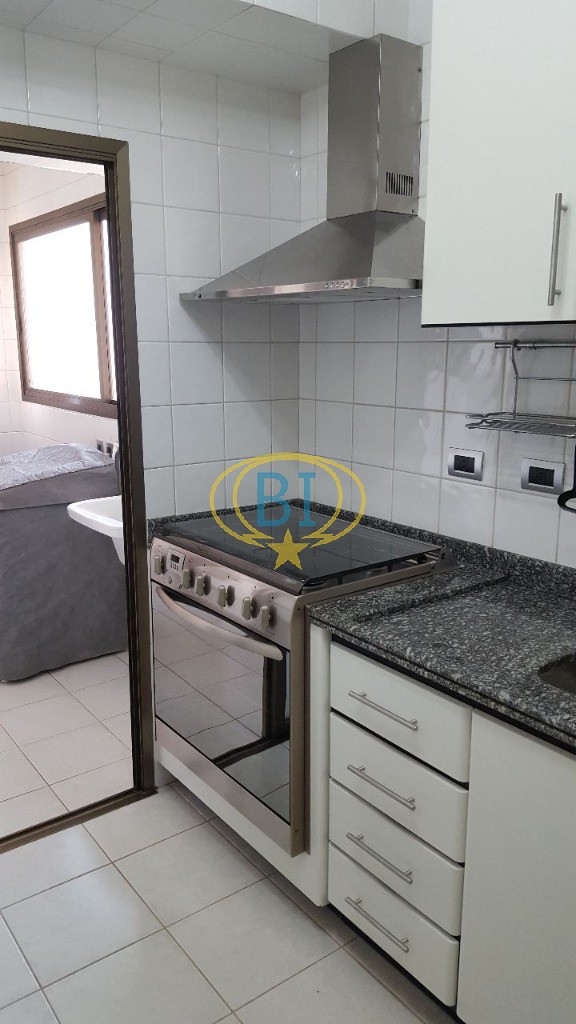 Apartamento para alugar com 3 quartos, 100m² - Foto 4