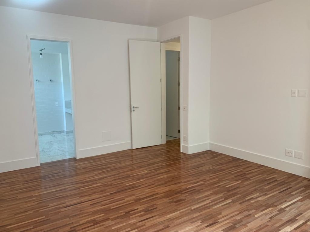 Apartamento à venda com 3 quartos, 341m² - Foto 5