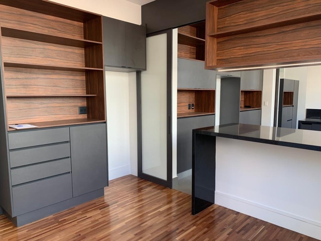 Apartamento à venda com 3 quartos, 341m² - Foto 21