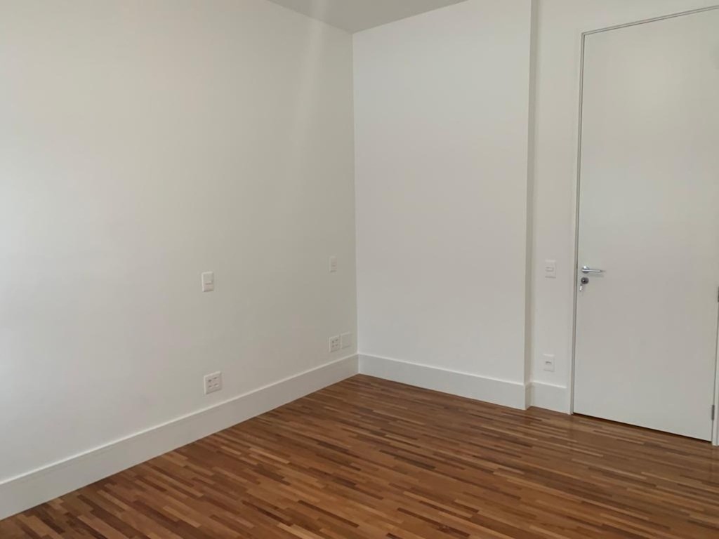 Apartamento à venda com 3 quartos, 341m² - Foto 22