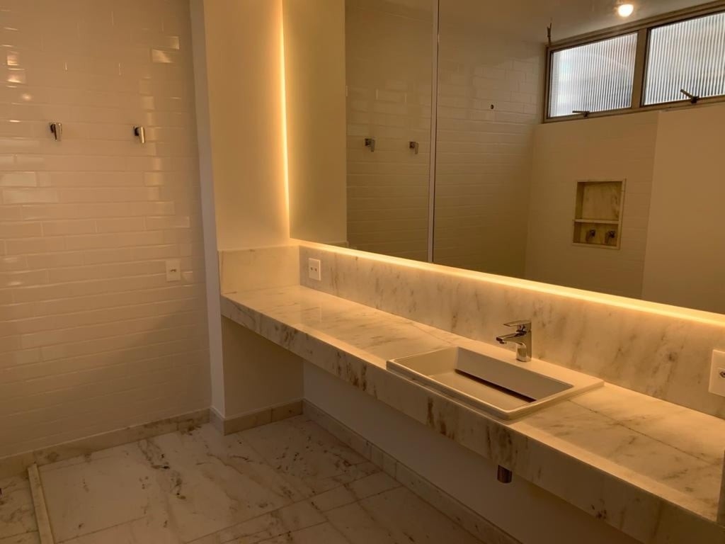 Apartamento à venda com 3 quartos, 341m² - Foto 23