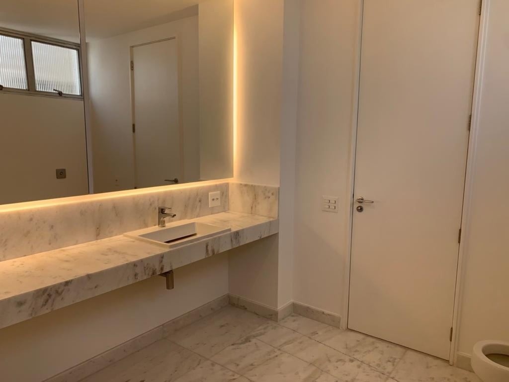 Apartamento à venda com 3 quartos, 341m² - Foto 7