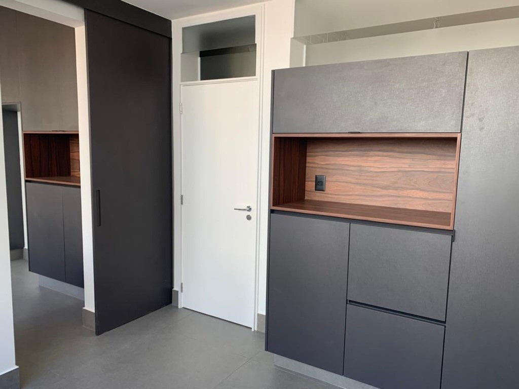 Apartamento à venda com 3 quartos, 341m² - Foto 25