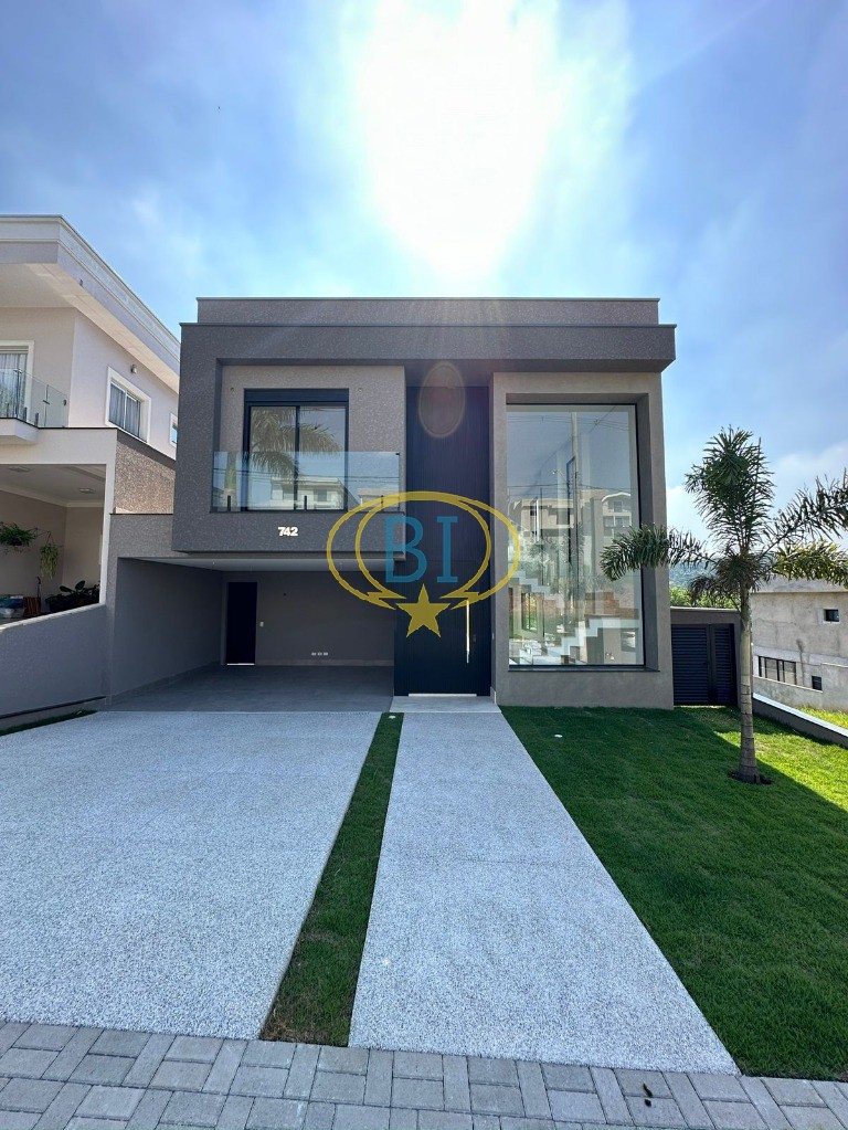 Casa à venda com 4 quartos, 306m² - Foto 29