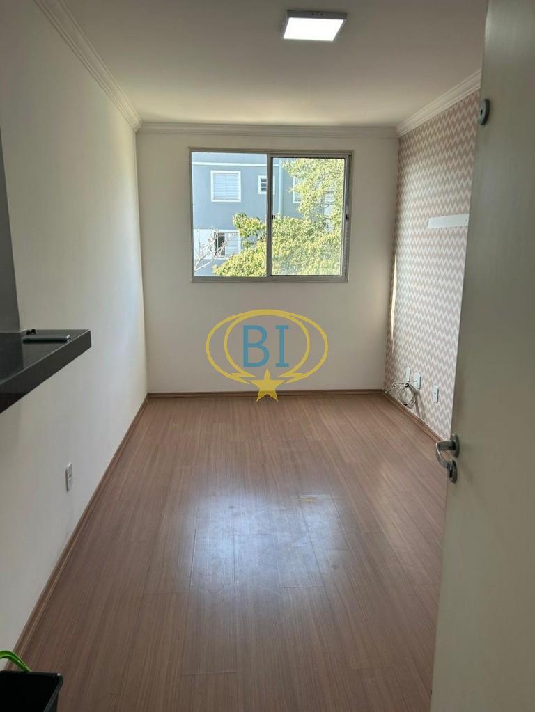 Apartamento à venda com 2 quartos, 42m² - Foto 2