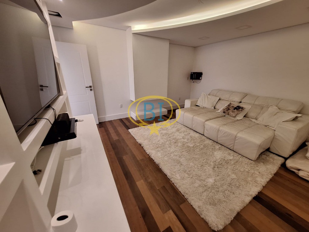 Casa à venda com 4 quartos, 850m² - Foto 9