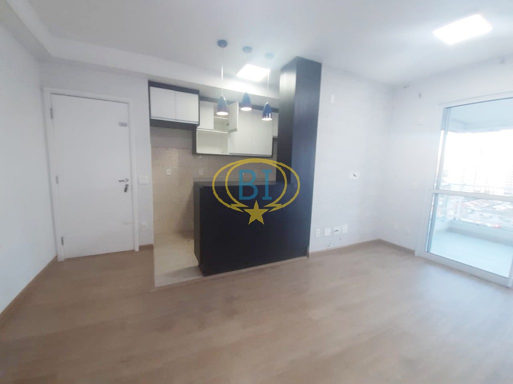 Apartamento à venda com 2 quartos, 71m² - Foto 3