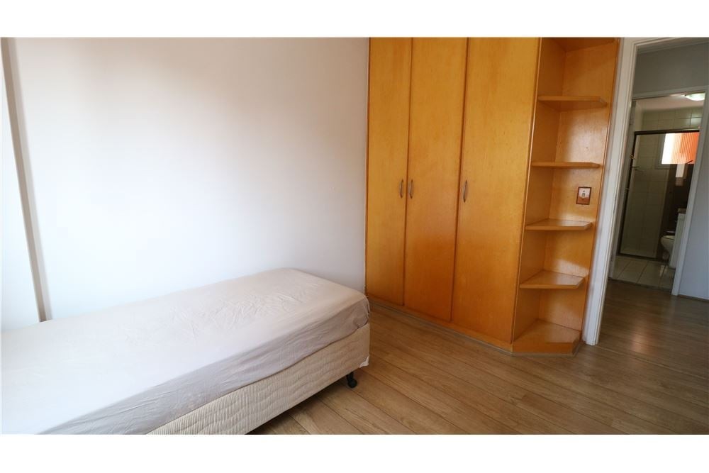 Apartamento à venda com 3 quartos, 74m² - Foto 13