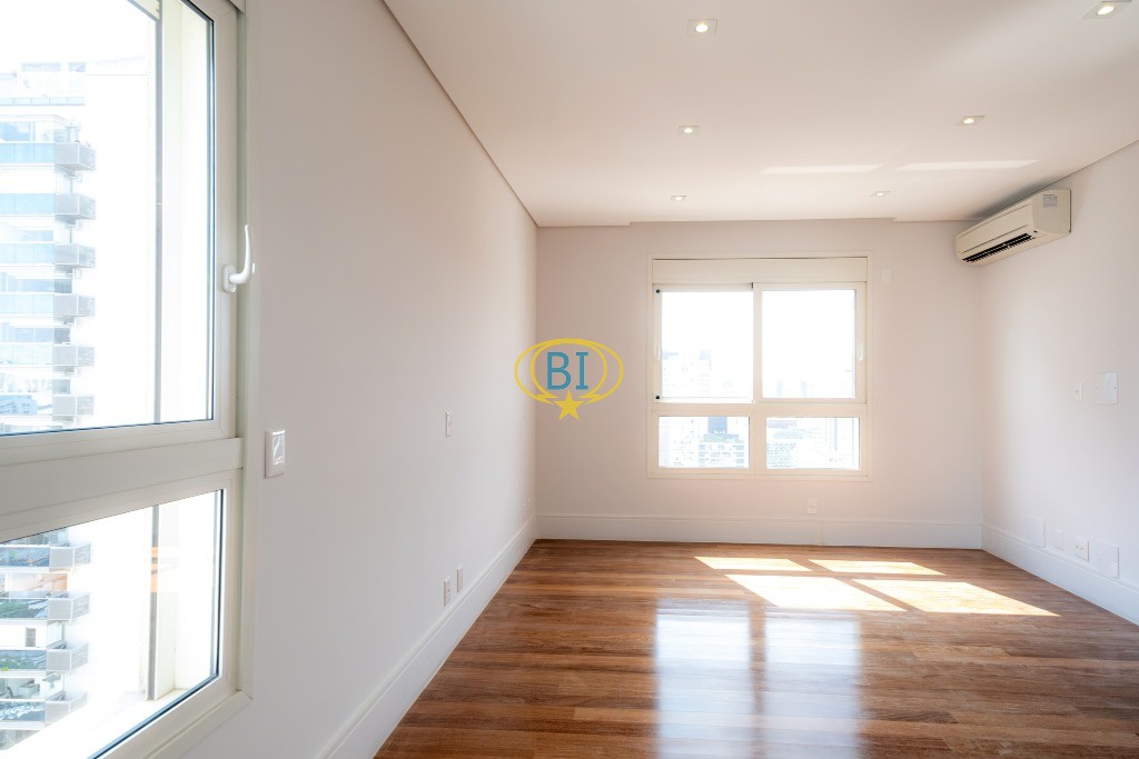 Apartamento para alugar com 2 quartos, 217m² - Foto 17