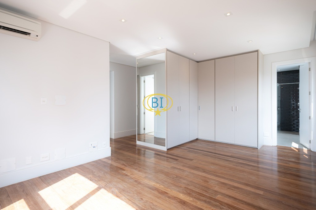 Apartamento para alugar com 2 quartos, 217m² - Foto 15