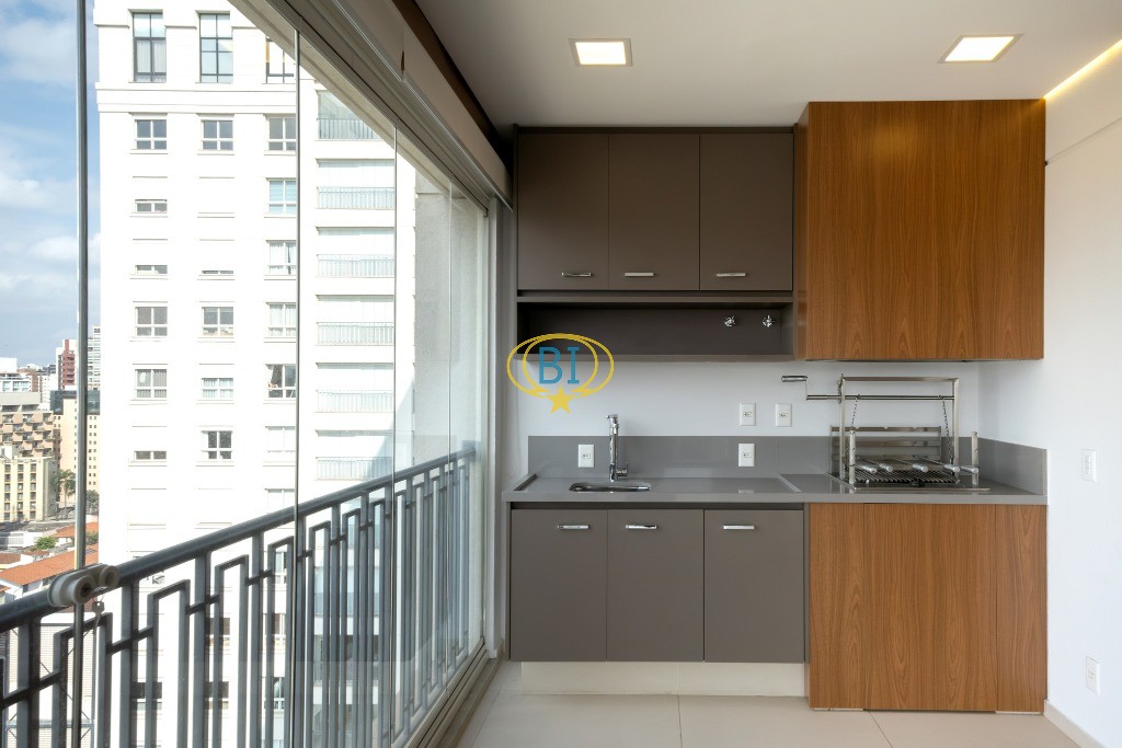 Apartamento para alugar com 2 quartos, 217m² - Foto 10