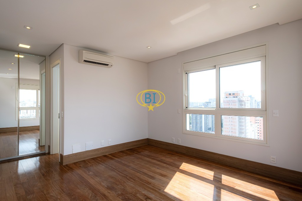 Apartamento para alugar com 2 quartos, 217m² - Foto 22