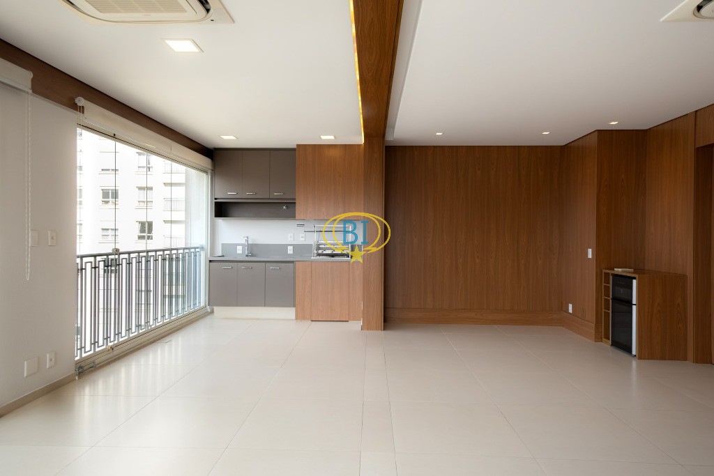 Apartamento para alugar com 2 quartos, 217m² - Foto 6