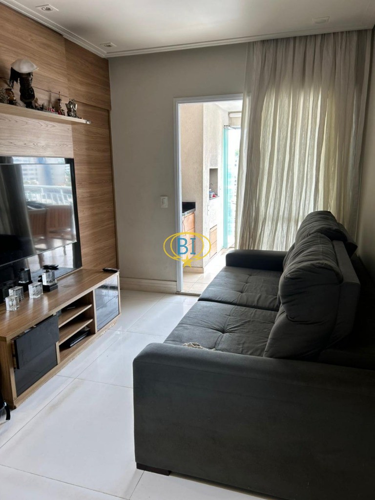 Apartamento à venda com 2 quartos, 65m² - Foto 2