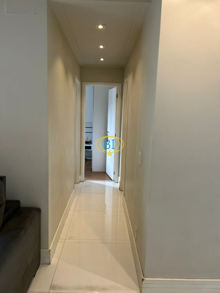 Apartamento à venda com 2 quartos, 65m² - Foto 17