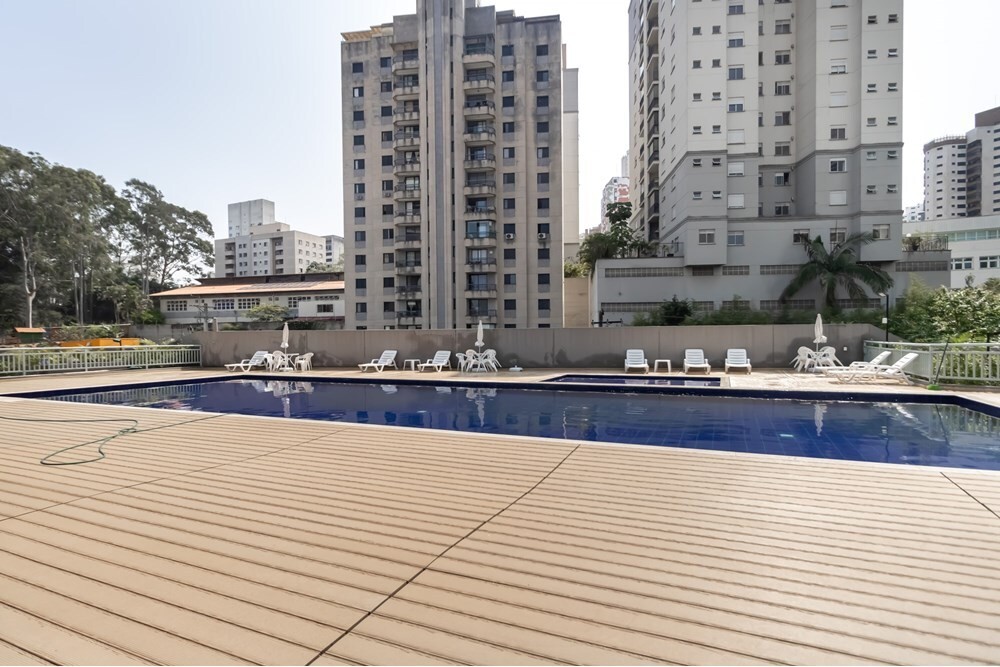 Apartamento à venda com 2 quartos, 55m² - Foto 19