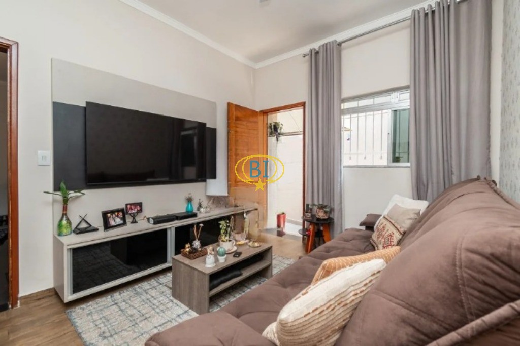 Casa, 3 quartos, 157 m² - Foto 1