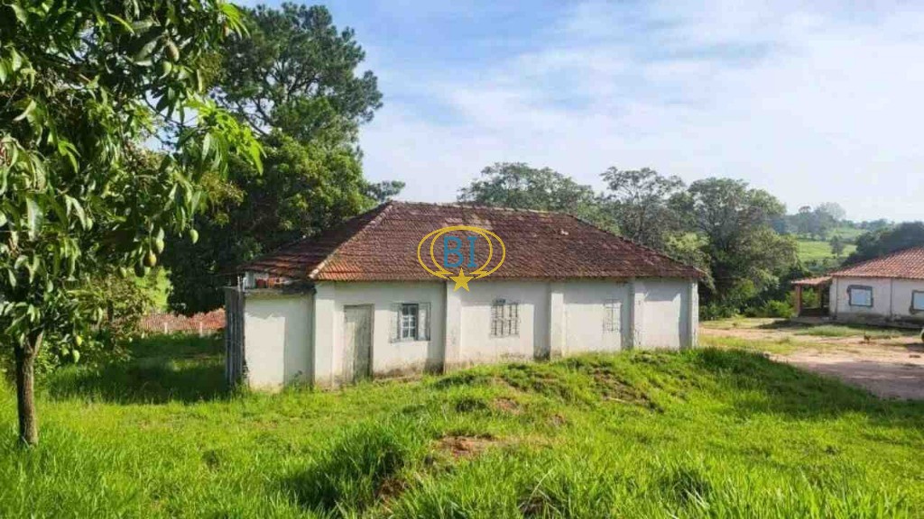 Sítio, 4 quartos, 2920 m² - Foto 2