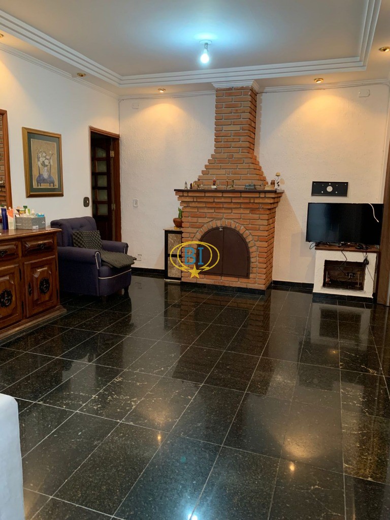 Casa, 3 quartos, 247 m² - Foto 25