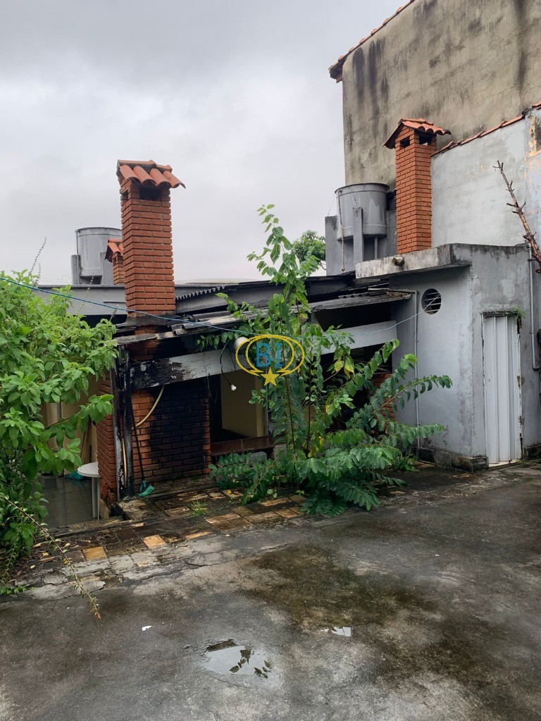 Casa, 3 quartos, 247 m² - Foto 30
