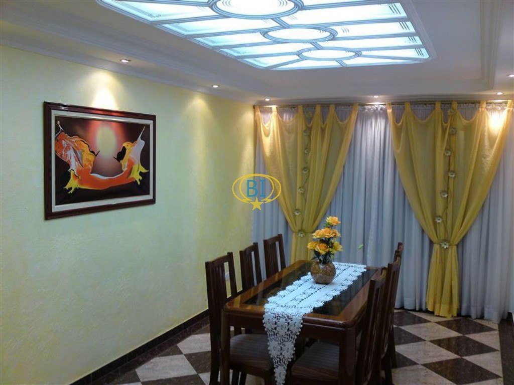 Sobrado, 4 quartos, 330 m² - Foto 1