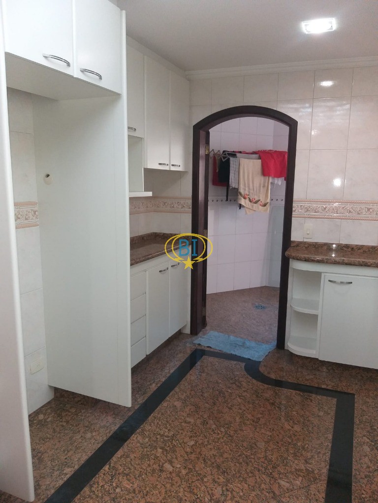 Sobrado, 4 quartos, 330 m² - Foto 23