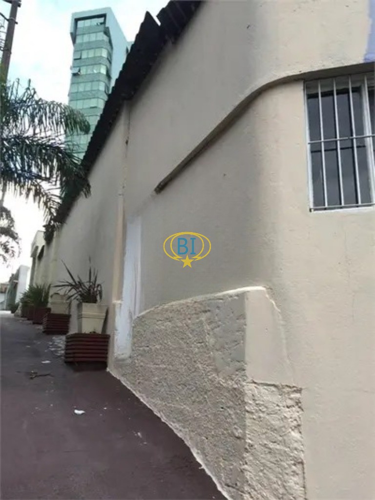 Sobrado, 9 quartos, 387 m² - Foto 38