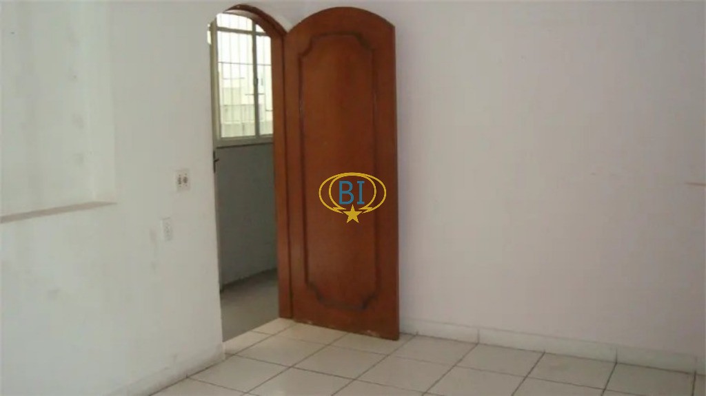 Sobrado, 9 quartos, 387 m² - Foto 5