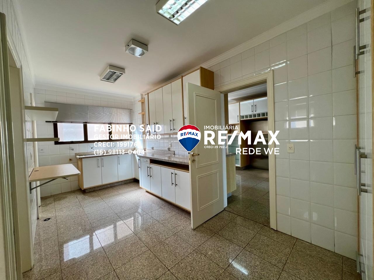 Apartamento à venda com 4 quartos, 336m² - Foto 25