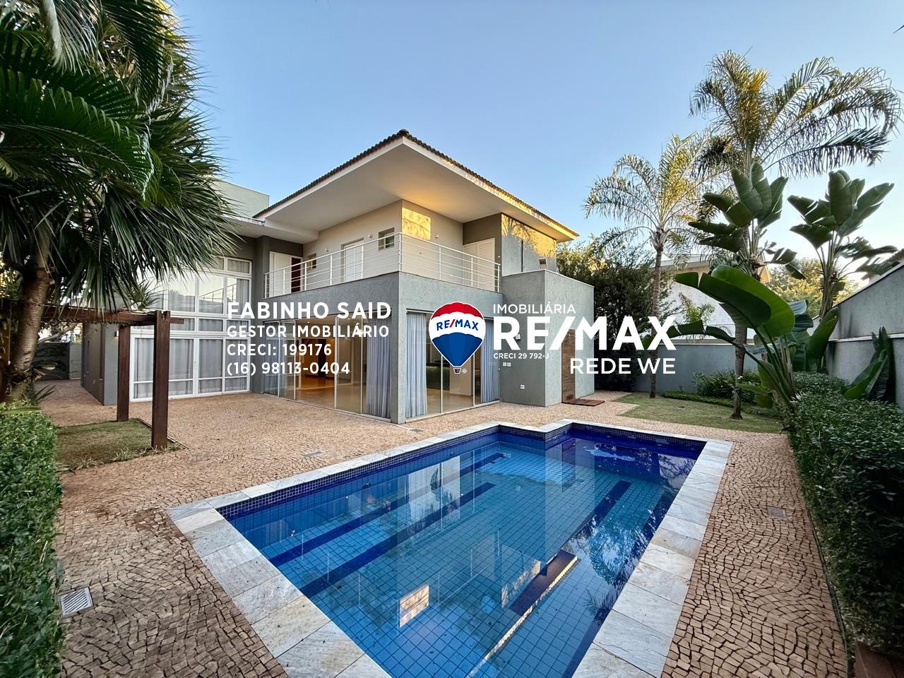 Casa, 4 quartos, 396 m² - Foto 1