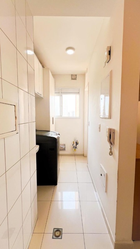 Apartamento à venda com 3 quartos, 122m² - Foto 13