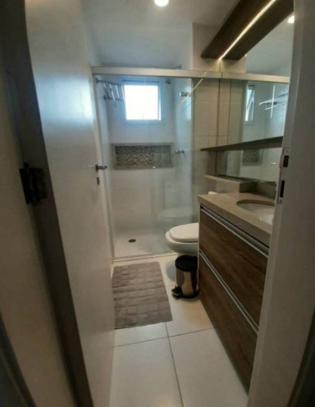 Apartamento à venda com 2 quartos, 77m² - Foto 3