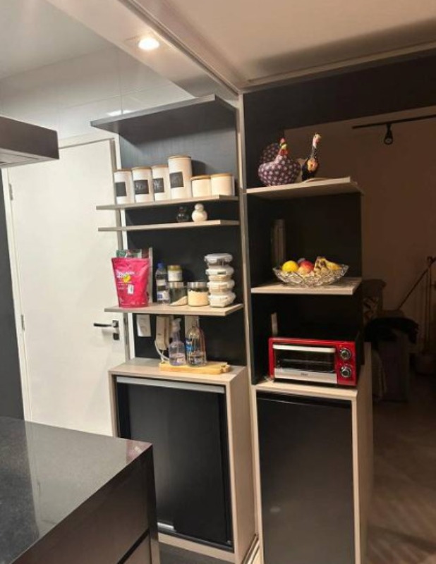 Apartamento à venda com 2 quartos, 77m² - Foto 15