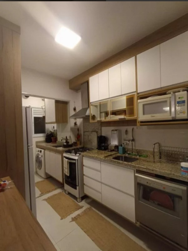 Apartamento à venda com 3 quartos, 77m² - Foto 22