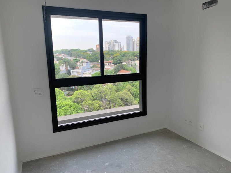 Apartamento à venda com 3 quartos, 171m² - Foto 3