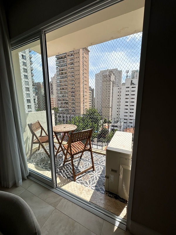 Apartamento à venda com 3 quartos, 114m² - Foto 6