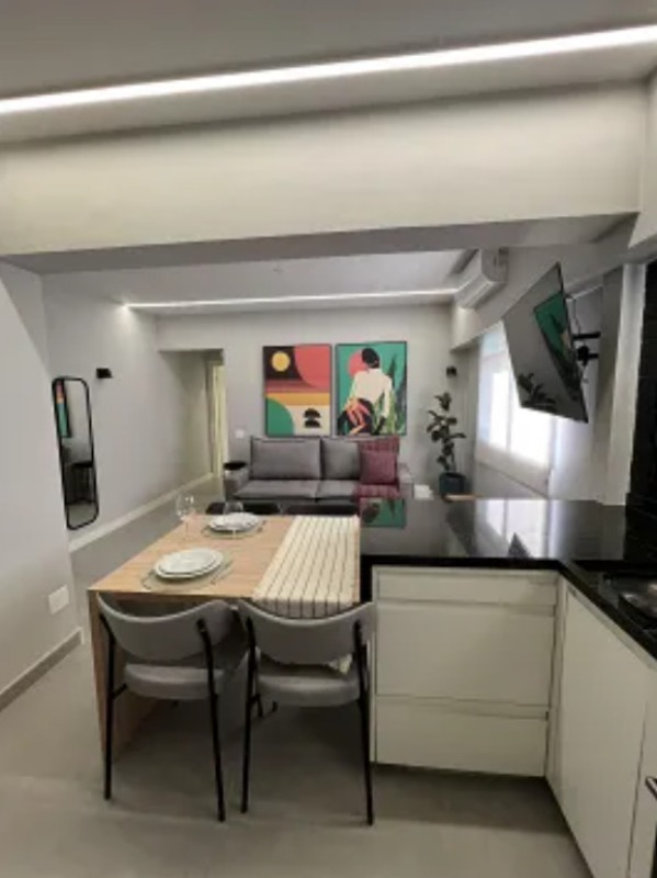 Apartamento à venda com 1 quarto, 56m² - Foto 1