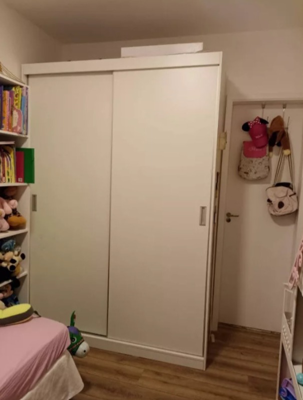 Apartamento à venda com 3 quartos, 77m² - Foto 2