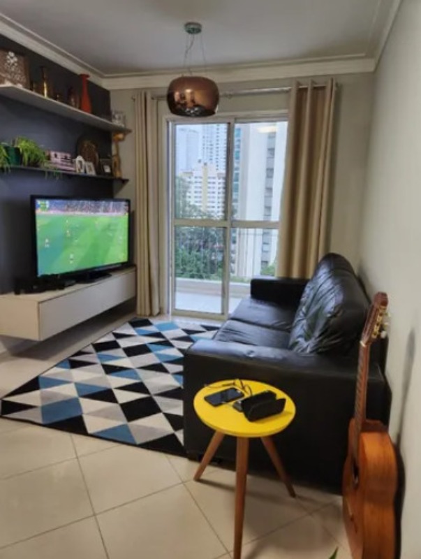 Apartamento à venda com 3 quartos, 80m² - Foto 1