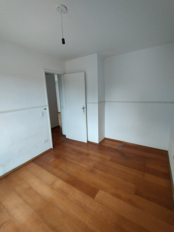 Apartamento à venda com 2 quartos, 55m² - Foto 4