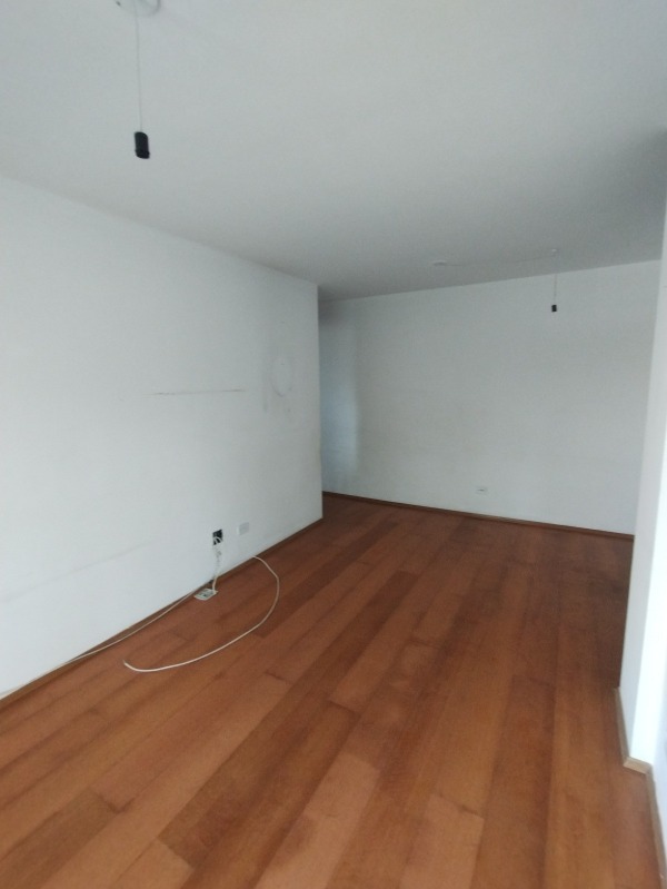 Apartamento à venda com 2 quartos, 55m² - Foto 6