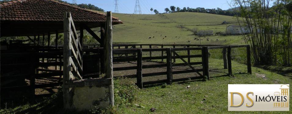 Fazenda em São Lourenço da Serra/São Paulo — Ref P5HRN7 — Imagem 41
