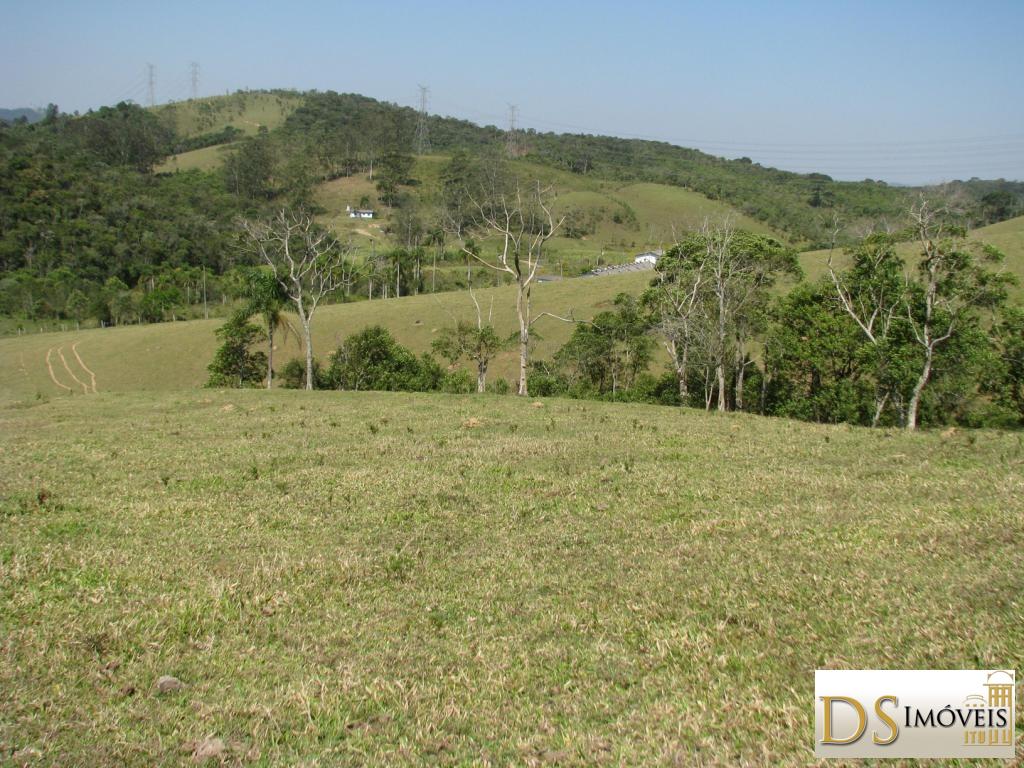 Fazenda em São Lourenço da Serra/São Paulo — Ref P5HRN7 — Imagem 44