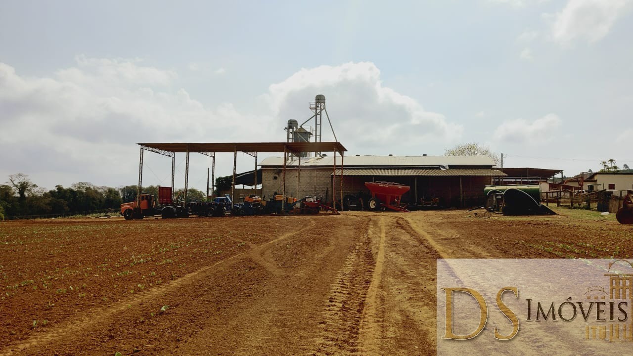 Fazenda em São Miguel Arcanjo/São Paulo — Ref 9B28JO — Imagem 2